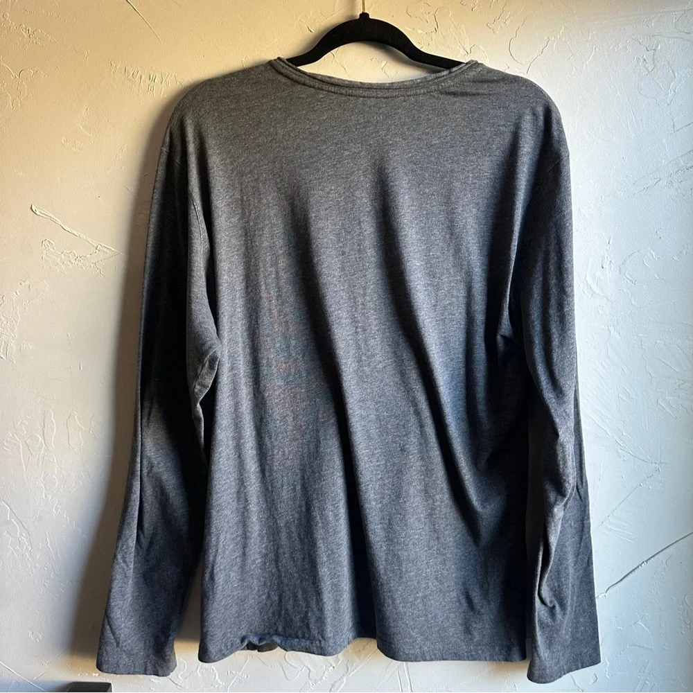 Robert Barakett Men’s Basic Farlow Long Sleeve VNeck Tee Sz XL‎ Dark Grey